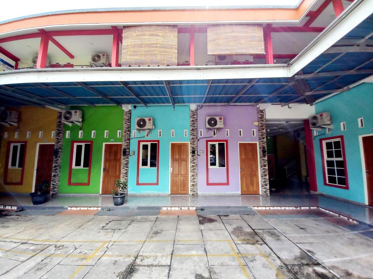 Harmony House Syariah Near Alun Alun Pati Mitra Reddoorz Ξενοδοχείο Εξωτερικό φωτογραφία