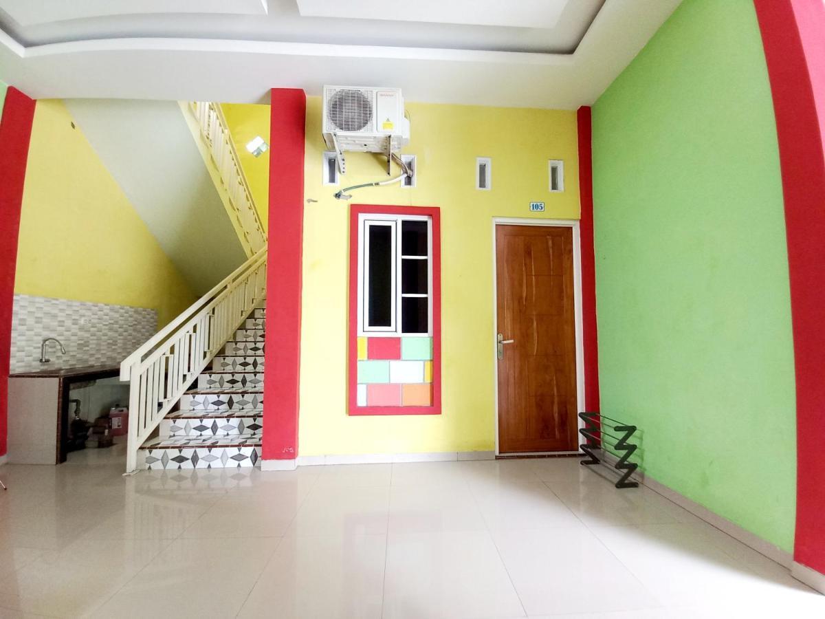 Harmony House Syariah Near Alun Alun Pati Mitra Reddoorz Ξενοδοχείο Εξωτερικό φωτογραφία